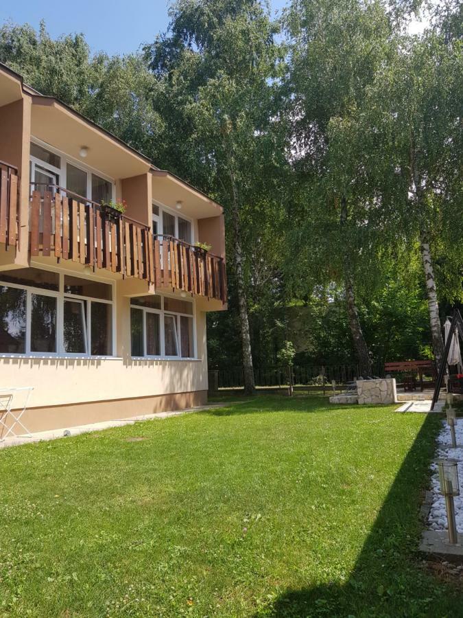 Bereny Panzio Bed & Breakfast Balatonberény Exterior photo